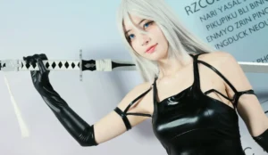 A2 Video Game Cosplay from NieR: Automata – The Paradox of a Famous Character